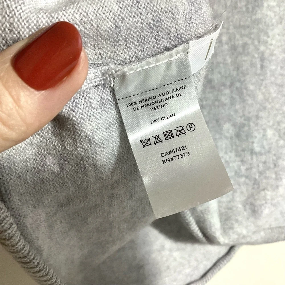Ann Taylor 100% Merino Wool Turtleneck Sweater M - Picture 13 of 14